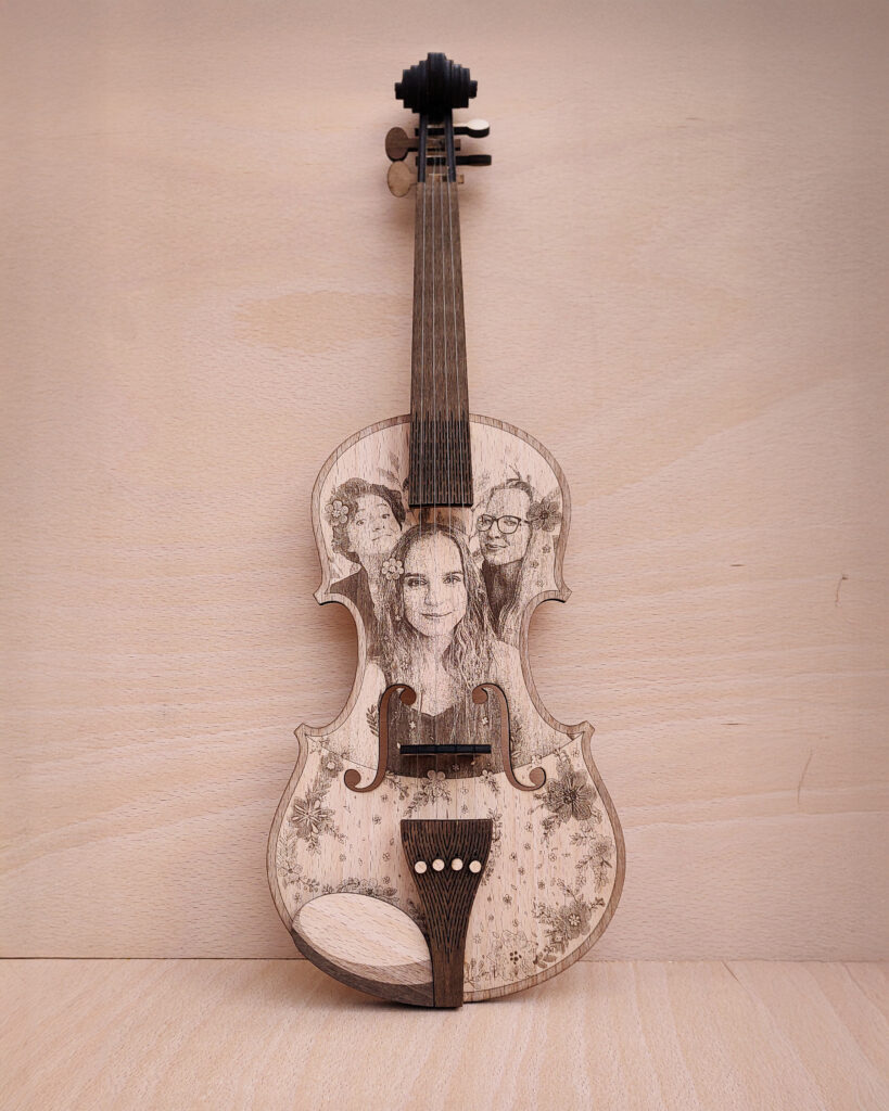 fotka na dřevo, dřevěné housle